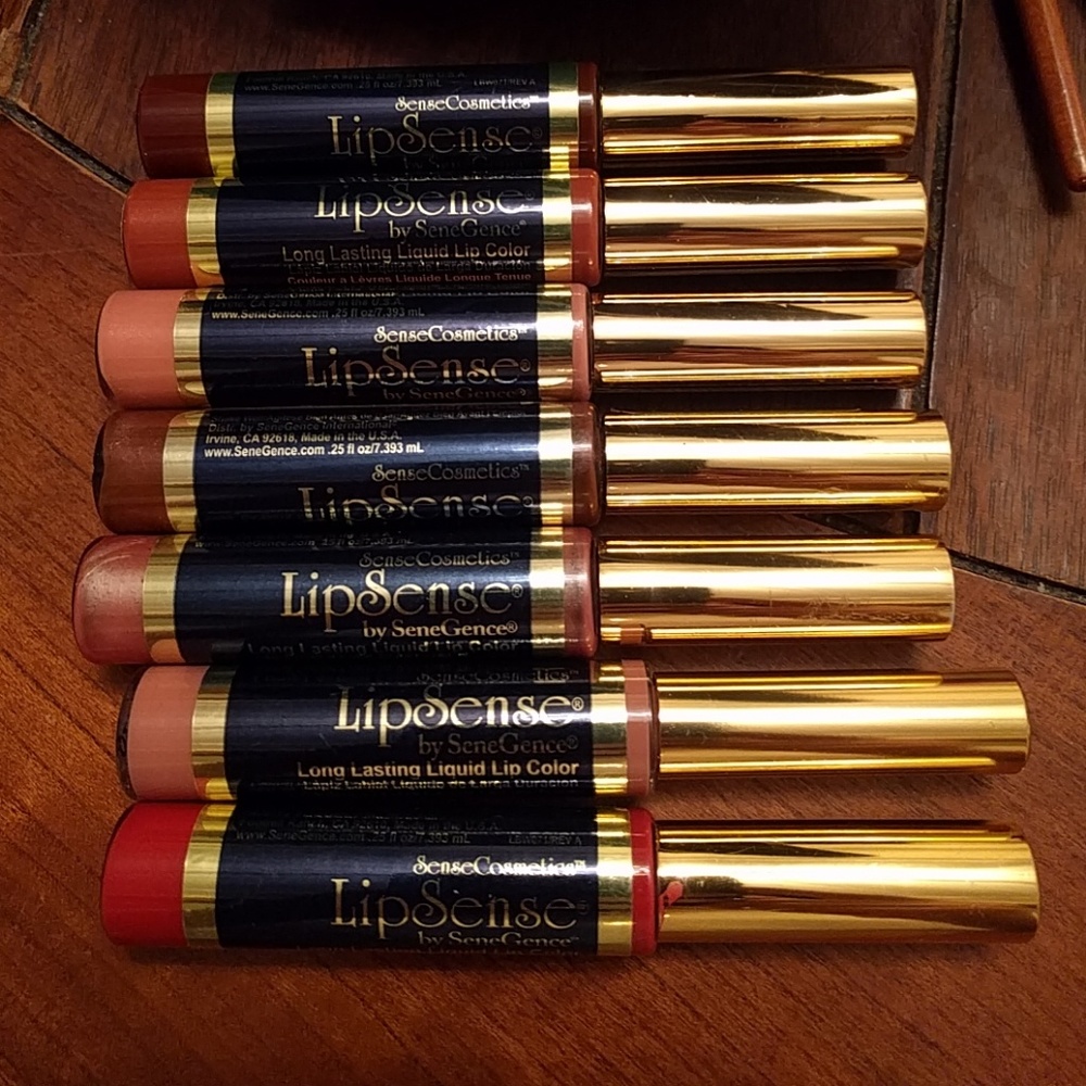 7 Lipsense used bundle